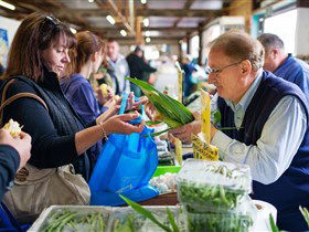 Mount Pleasant Farmers Market - Accommodation VIC 0
