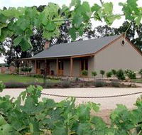 VineCrest Fine Barossa Wine - Accommodation VIC