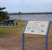 Port Broughton Historic Walking Trail - Accommodation VIC