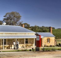 Two Hands Wines - Accommodation VIC