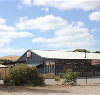 Smiling Samoyed Brewery - Accommodation VIC