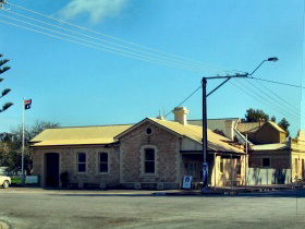 Southern Yorke Peninsula Visitor Centre In The Old Post Office - Accommodation VIC 0