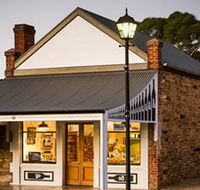 Hither and Yon Wines - Accommodation VIC