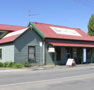 Stanley's Studio and Gallery - Fine Art and Craft - Accommodation VIC