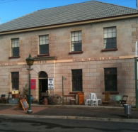 Wildes Antiques - Accommodation VIC