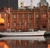May Queen - Accommodation VIC