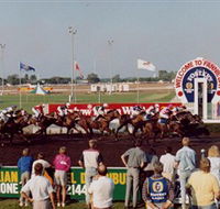 Darwin Turf Club - Accommodation VIC