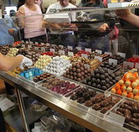 Poppys Chocolate - Accommodation VIC