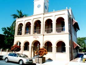 Mackay Town Hall - Accommodation VIC 0