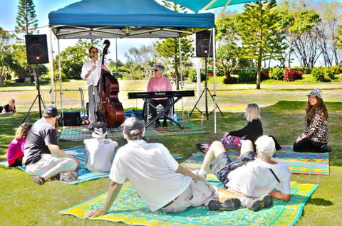 Coolangatta Beachfront Markets - Accommodation VIC 8