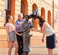 Birthplace of PL Travers - Accommodation VIC
