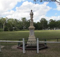 Apple Tree Creek War Memorial - Accommodation VIC