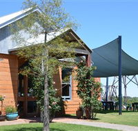 The Wicked Virgin and Calico Town Wines - Accommodation VIC