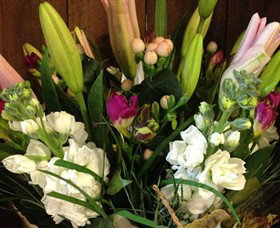 Alpine Blooms Florist Mansfield - Accommodation VIC 0