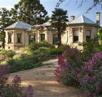 Buda Historic Home  Garden - Accommodation VIC