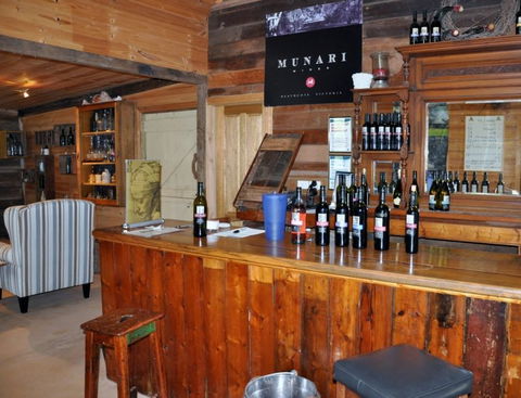 Munari Wines - Accommodation VIC 0