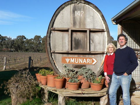 Munari Wines - Accommodation VIC 2
