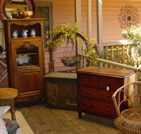 Watson's Creek Antiques  Cafe - Accommodation VIC