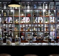 Shirt Bar - Accommodation VIC