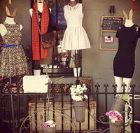 Frou Frou Designs - Accommodation VIC