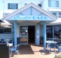 Breakers Cafe and Restaurant - Accommodation VIC