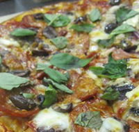 Mezzadellas Woodfired Pizza and Tapas - Accommodation VIC