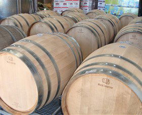 Diamond Creek Estate Cellar Door - Accommodation VIC 1