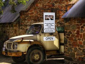 Krondorf SA Accommodation VIC