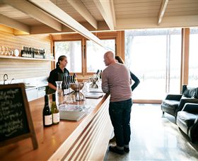 Yabby Lake Vineyard & Cellar Door - Accommodation VIC 5