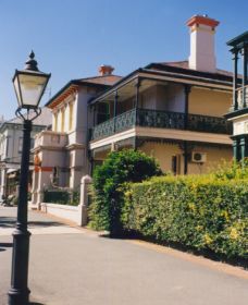 Yass Historic Walk And Drive - Accommodation VIC 1