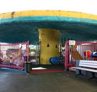 The Giant Mushroom - Accommodation VIC