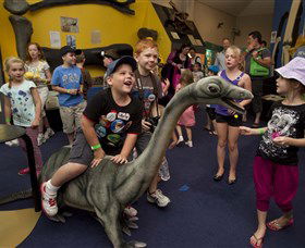 National Dinosaur Museum - Accommodation VIC 0