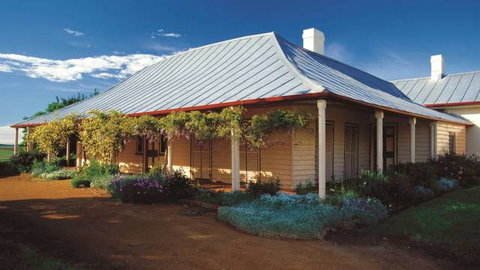 Cooma Cottage - Accommodation VIC 1