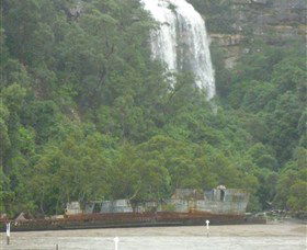 The Riverboat Postman - Accommodation VIC 4