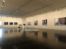 Hugo Michell Gallery - Accommodation VIC 1