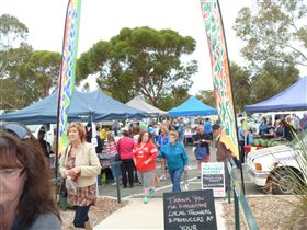 Riverland Farmers Market - Accommodation VIC 1