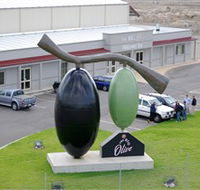 The Big Olive - Accommodation VIC