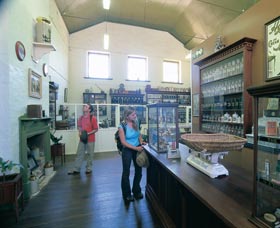 Boulder Pharmacy Museum - Accommodation VIC 2