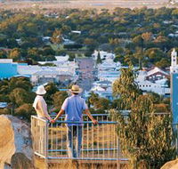 Towers Hill Lookout and Amphitheatre - Accommodation VIC