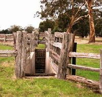 Wiese's Horse Dip - Part of Historic Drive - Accommodation VIC