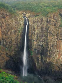 Wallaman Falls, Girringun National Park - Accommodation VIC 2