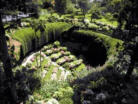 Umpherston Sinkhole - Accommodation VIC 0