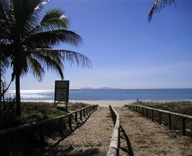 Bucasia Beach - Accommodation VIC 0