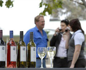 Woolaway Wines - Accommodation VIC 2