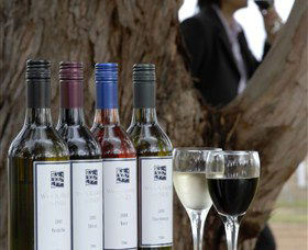 Woolaway Wines - Accommodation VIC 3