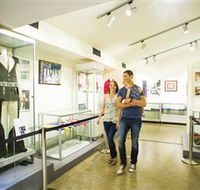 Henry Parkes Centre - Accommodation VIC