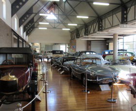 Henry Parkes Centre - Accommodation VIC 2