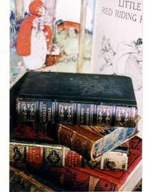 The Known World Bookshop & Boutique City Apartment - Accommodation VIC 3