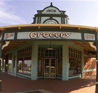 Up-To-Date Store Cultural and Learning Precinct - Accommodation VIC