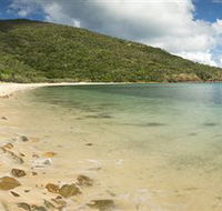 Connie Bay on Keswick Island - Accommodation VIC